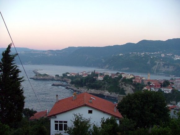 A scene from Amasra.