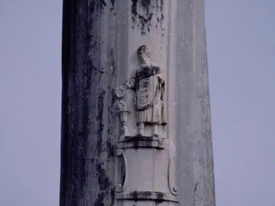 A relief on column of the boulevard