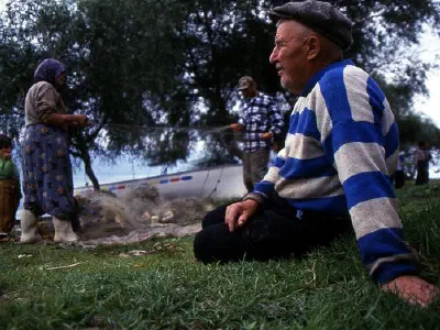 Some resting some working for fishing