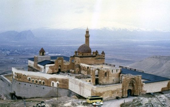 İshak Paşa Palace