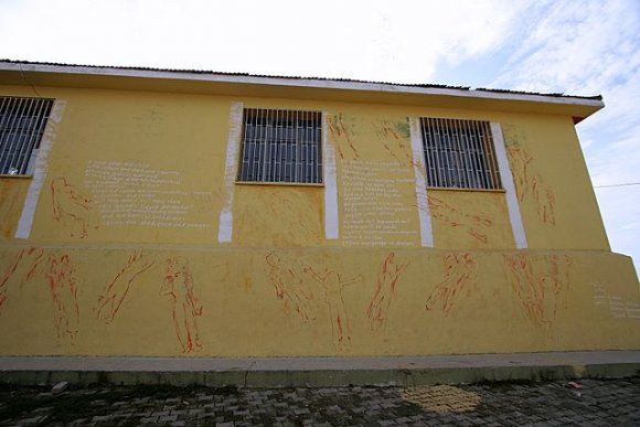 An artwork from a Gölyazı street