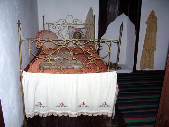 Inner view of Atatürk’s House at Bigali