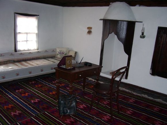 Inner view of Atatürk’s House at Bigali