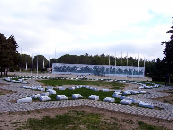 Çanakkale Martyrs Memorial