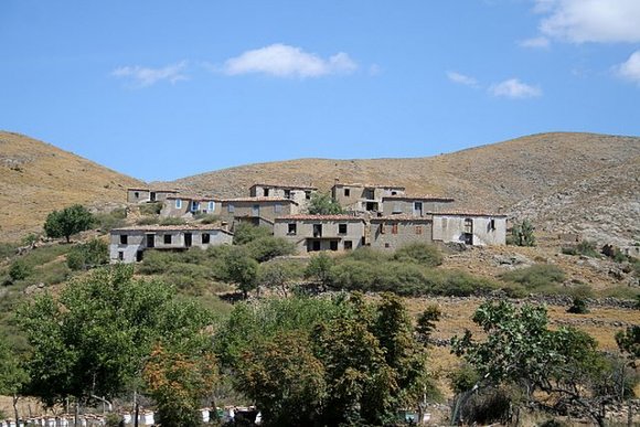 Gökçeada - Dereköy, It was the largest village of Turkey once a while with 1950 houses. Most of them have been left.