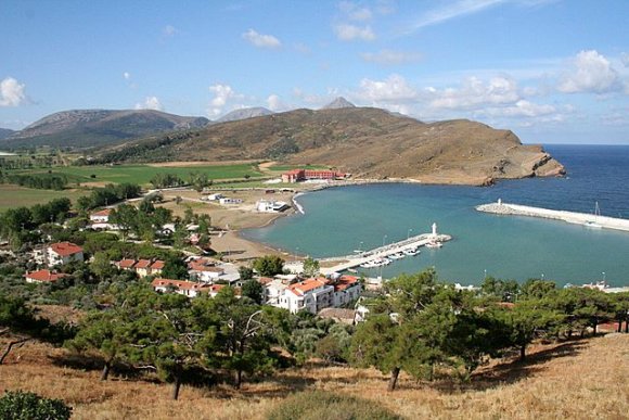 Gökçeada - Kaleköy, port for fishermen