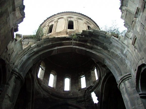 Inside the Öşkvank Church