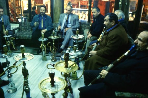 Water pipes and chat
