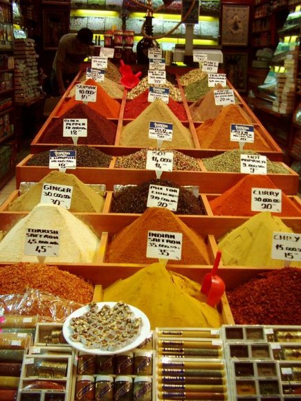 Istanbul - Egyptian Bazaar - Spices