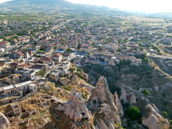 Uçhisar Town.