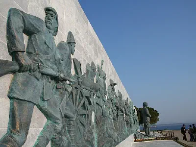 The wall at the memorial showing the service and sacrifice of the Turkish soldiers.