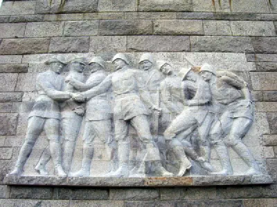 Pictures on the Çanakkale Martyrs Memorial