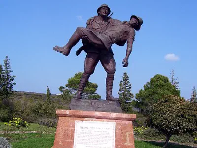 Respect to Mehmetçik Memorial. A Turkish soldier carrying an Australian soldier to his trench.