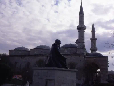 Eski Mosque