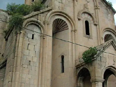 Front side view of Öşkvank Church