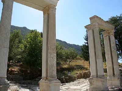Hadrian's Gate, errected in AD 113 / 118