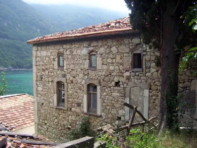 A stone house in Gideros Bay