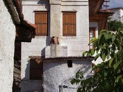 An old house in Saburhane Street.