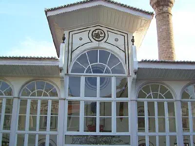 Kurşunlu Camii (1493).
