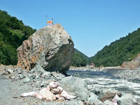 Çamlıhemşin