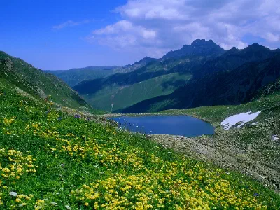 Karadeniz Lake